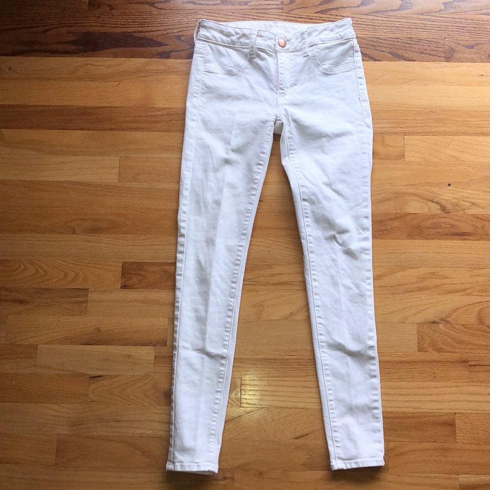 American eagle white jeans